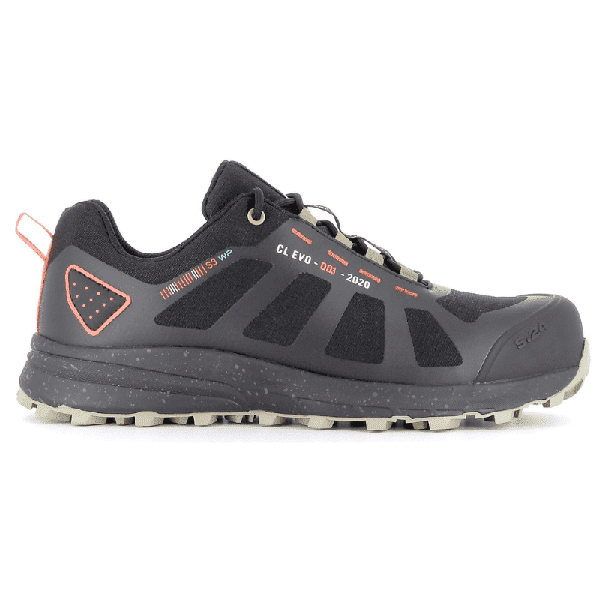 Chaussures de sécurité basses Trail Hunter S3 S24 vue de côté droit