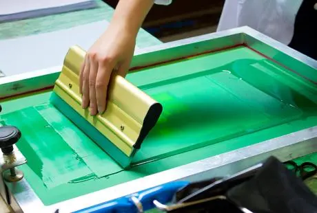 Vêtements de travail personnalisés serigraphie